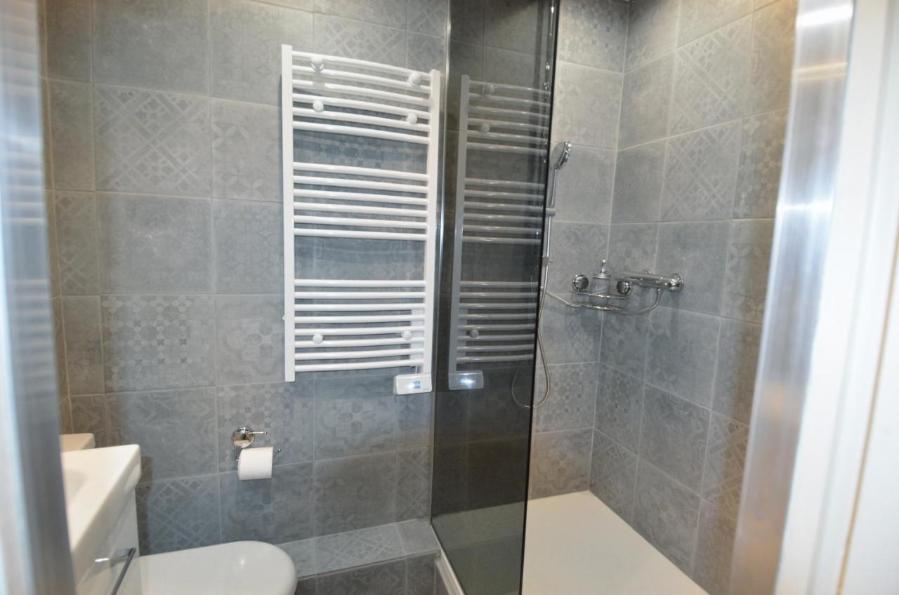 Superbe Appartement 5 Personnes Plein Coeur Centre-Ville Quartier Du Port De Nice Eksteriør bilde